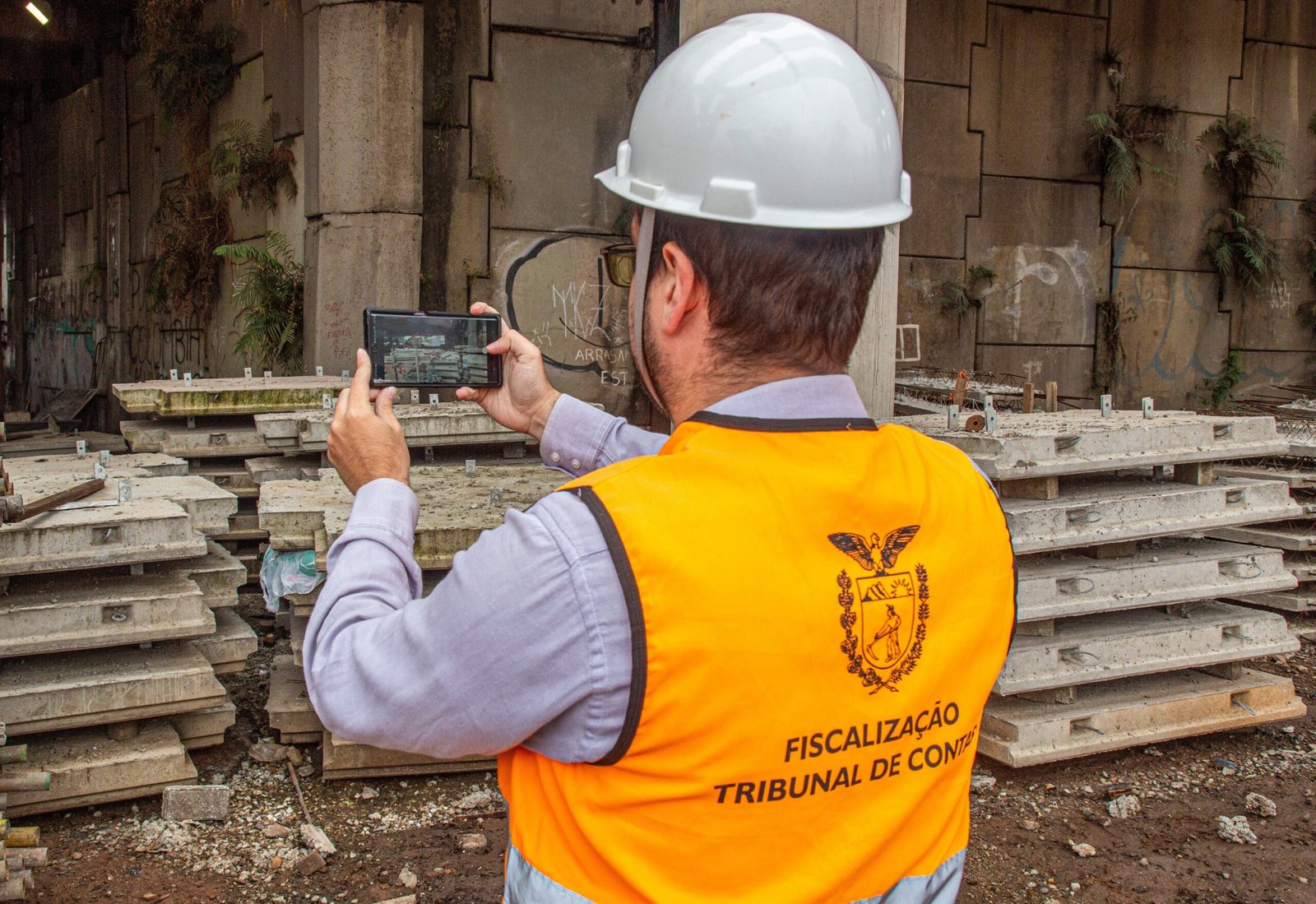TCE-PR rastreia R$ 1,17 bilhão em obras municipais no Paraná