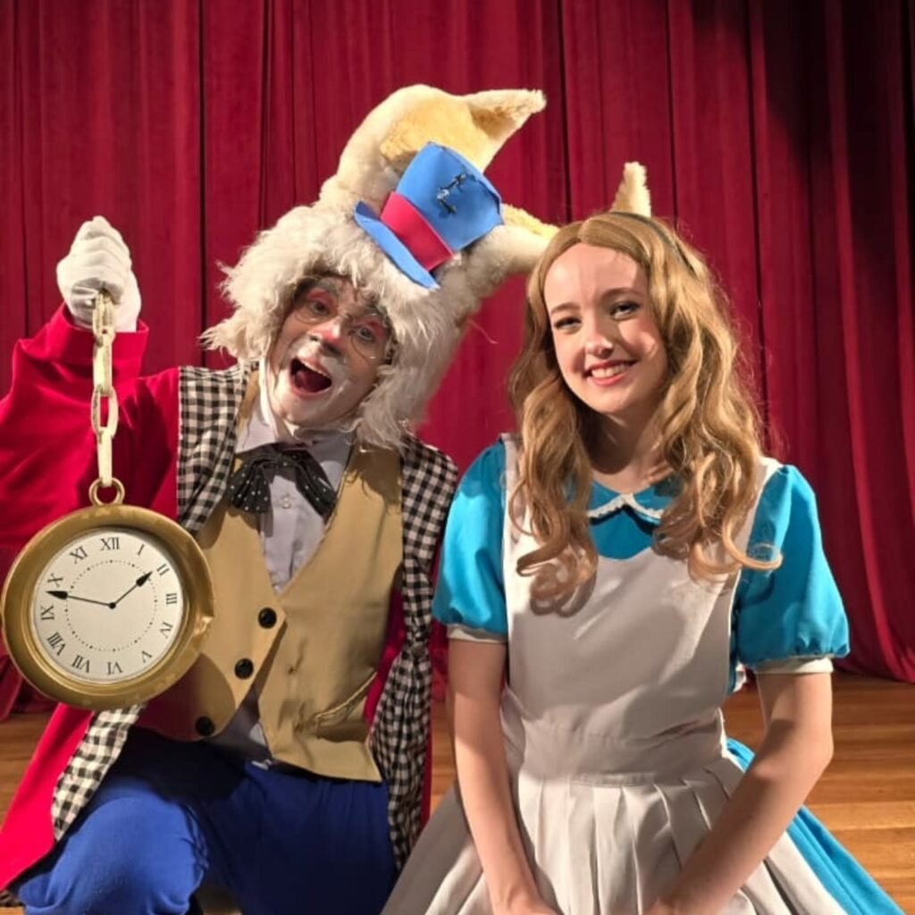 Programação de Dia das Crianças em Curitiba tem espetáculos, shows e comédia