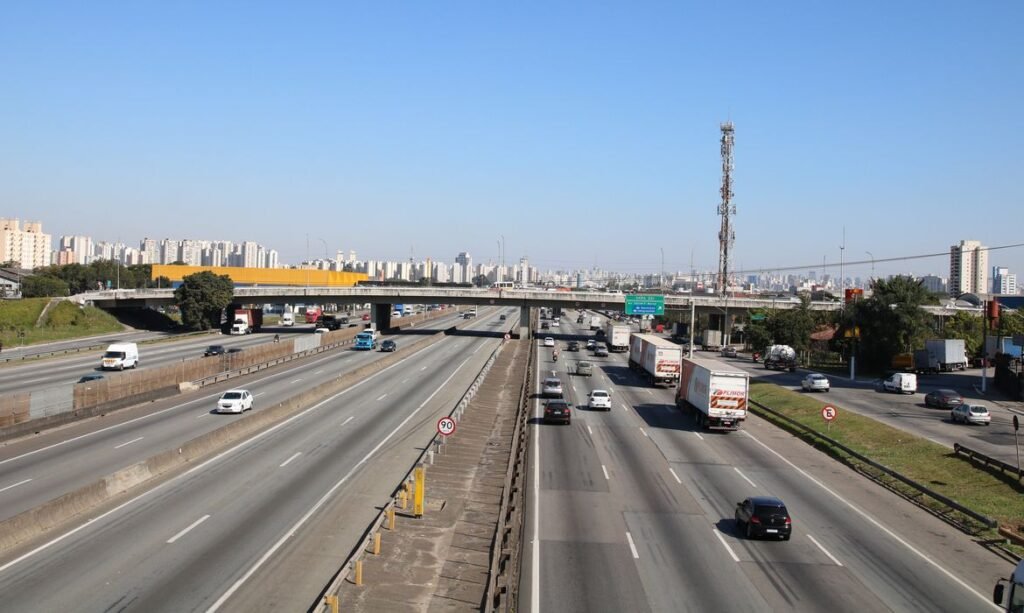 Semana Nacional do Trânsito foca em obras e redução de velocidade