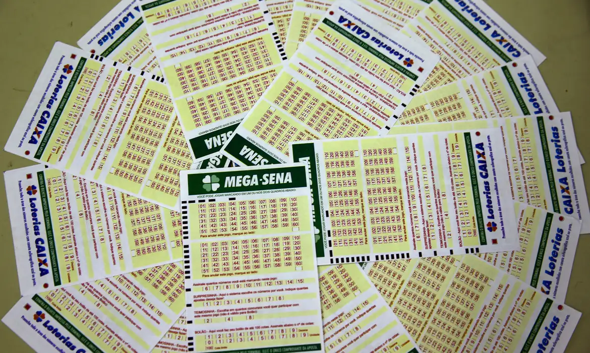 Mega-Sena de R$ 75 milhões: Paraná tem nove ganhadores na quina; veja cidades