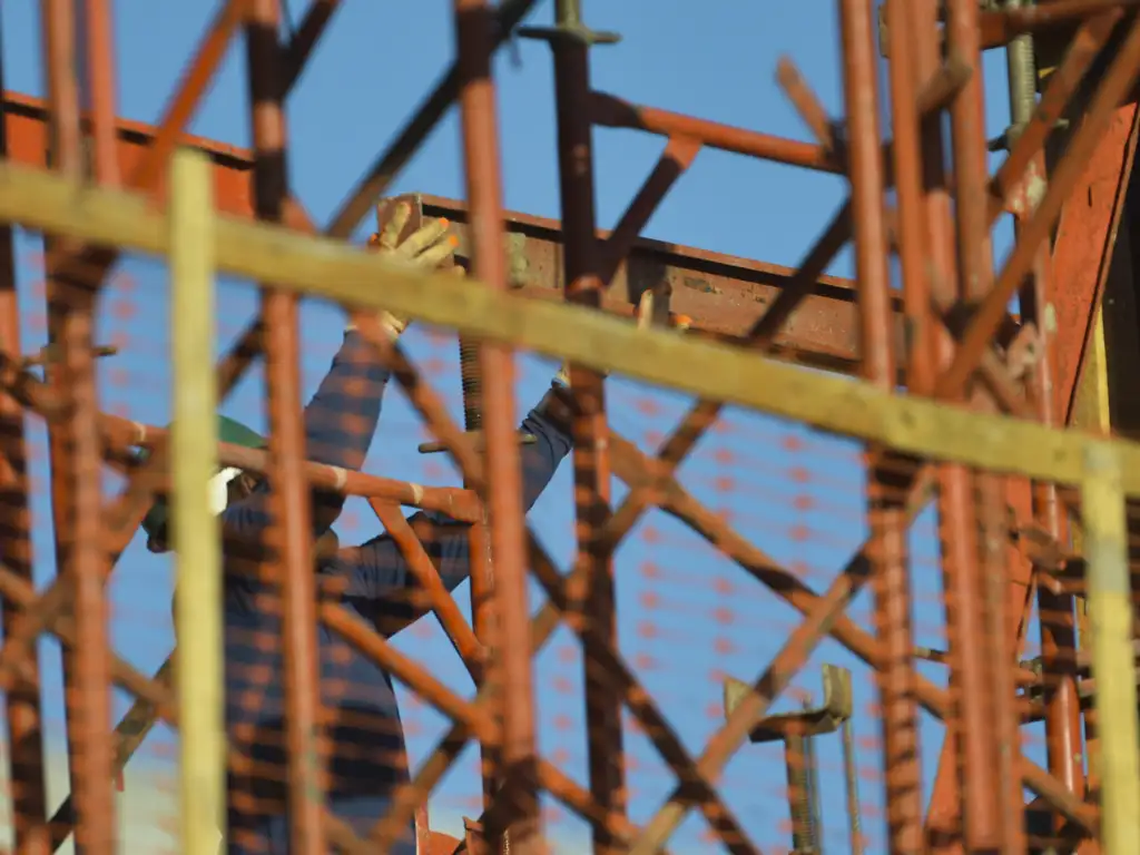 Paraná gera 8 mil vagas e tem o menor desemprego desde 2012