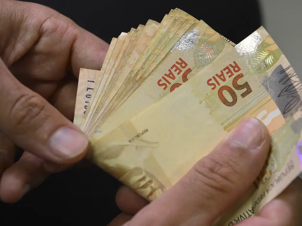 Microcrédito em Curitiba: como MEIs podem acessar financiamento de R$ 20 mil