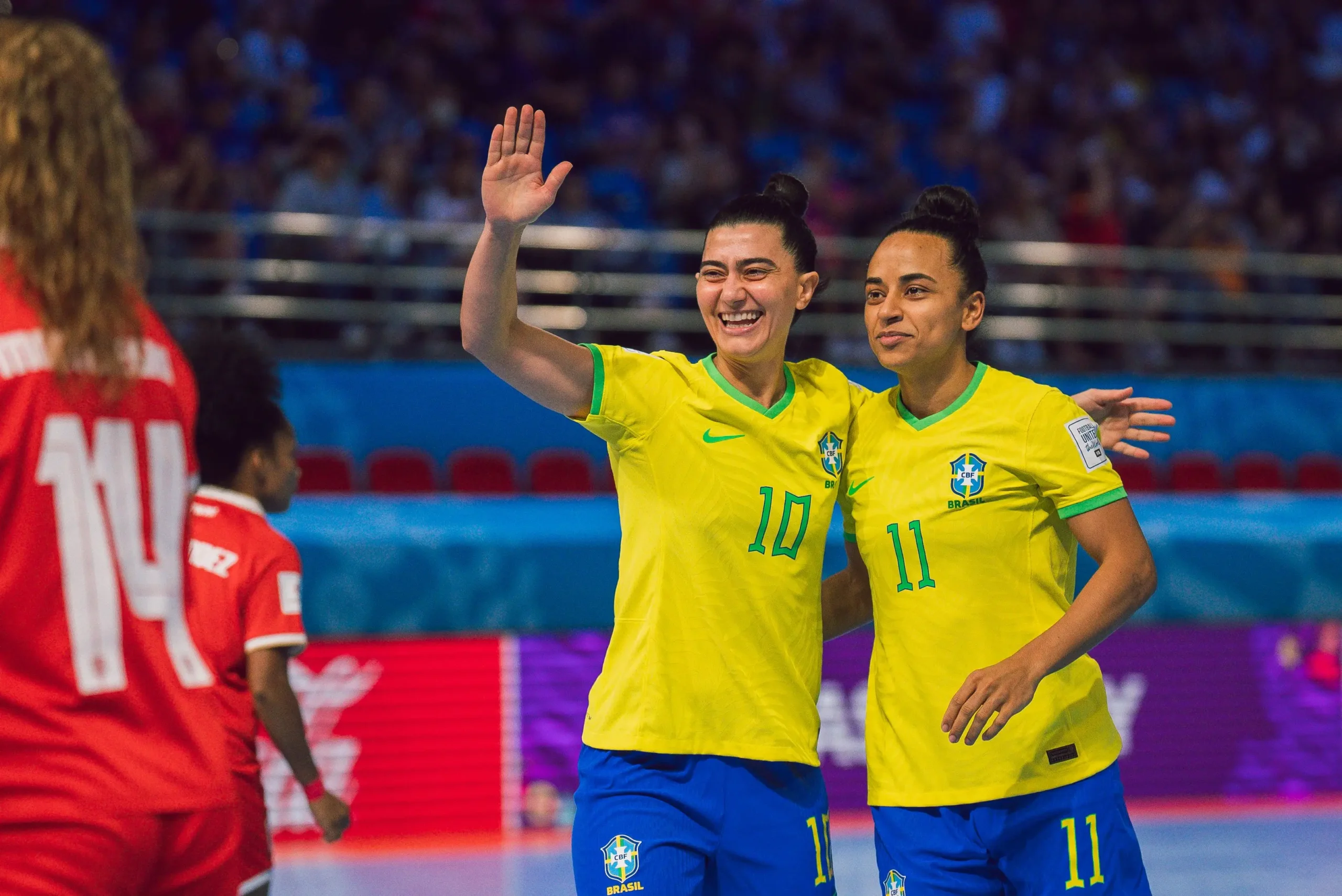Amistoso em Maringá: Brasil joga contra o Japão no futsal feminino