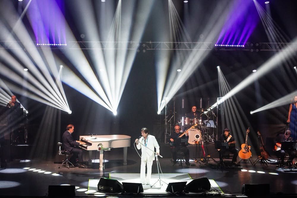 Roberto Carlos em Curitiba: show extra tem ingressos à venda