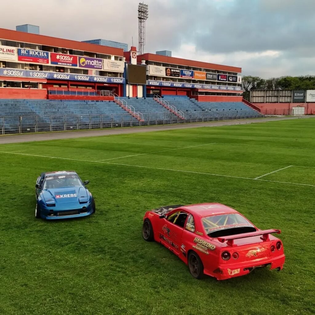Drift em Curitiba: estádio do Paraná Clube vira pista