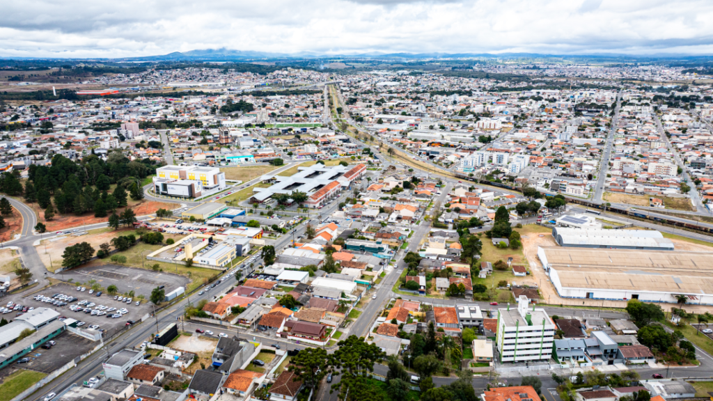 Pinhais ganha “parque esponja” de R$ 2,6 milhões para combater alagamentos na Grande Curitiba