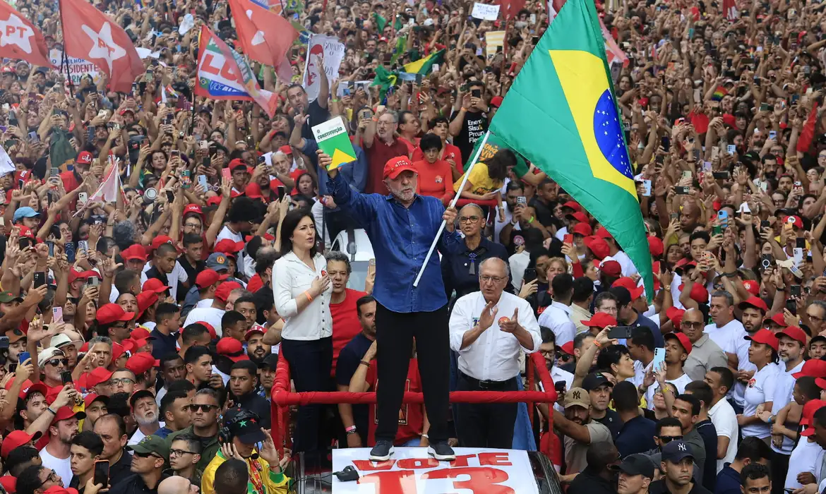 Lula garante 4º mandato; veja o que muda no Paraná