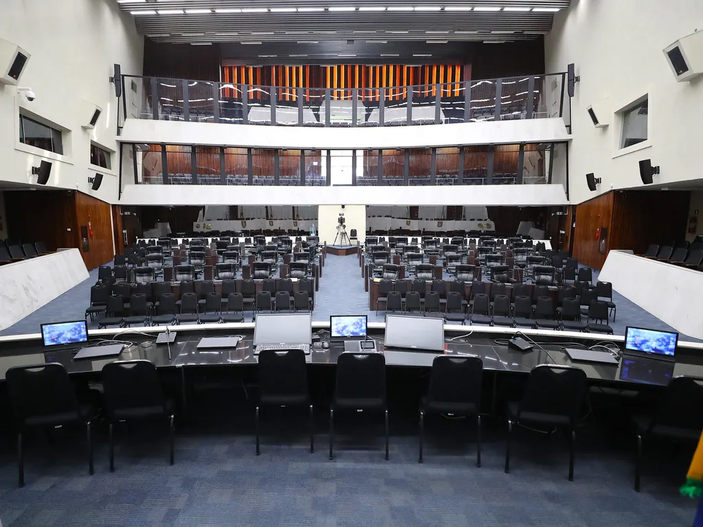 Eleições 2026: Paraná renova Alep, Câmara e troca 100% das cadeiras no Senado