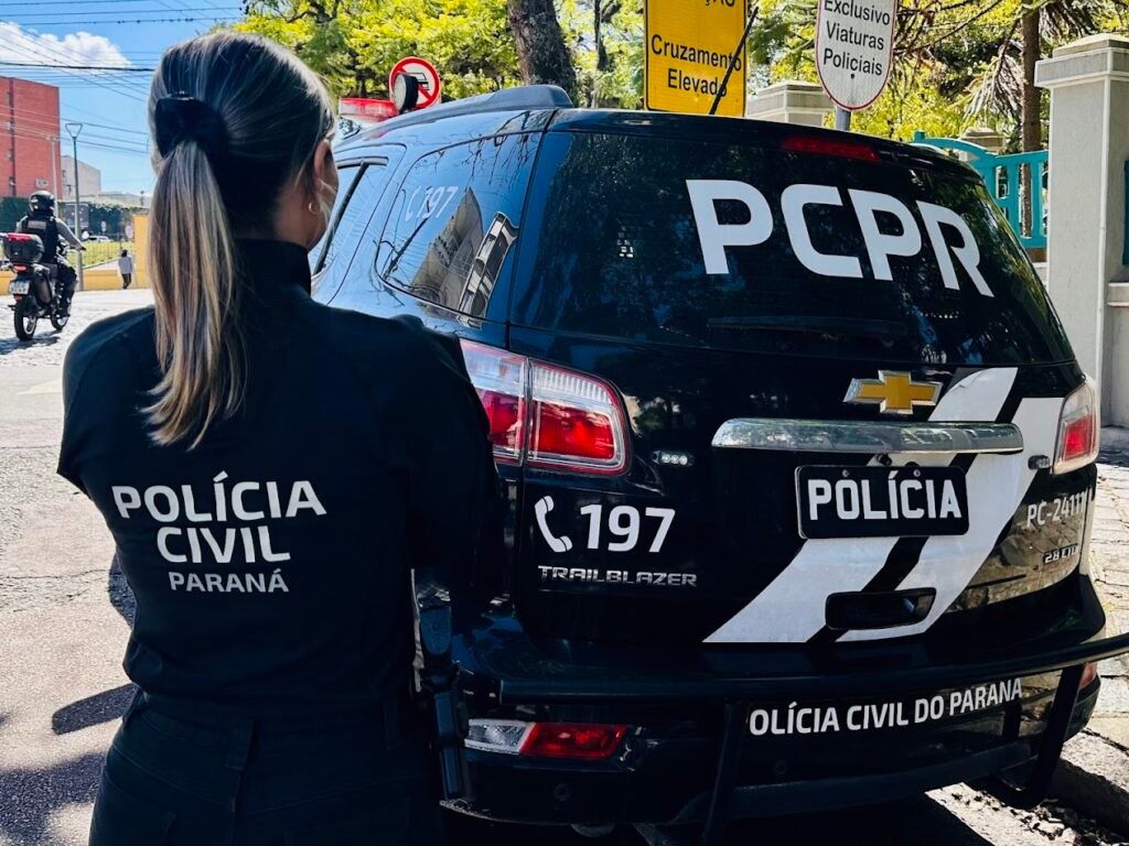 PCPR apreende arsenal de guerra e drogas no Abranches que abasteceriam o Litoral