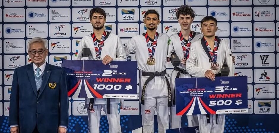 Atleta de Pato Branco leva bronze em Paris e mantém Brasil no topo do parataekwondo mundial